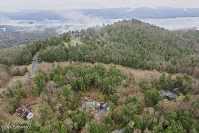 A classic Lincoln Log home set on a private 3+ acre lot, this - photo 42