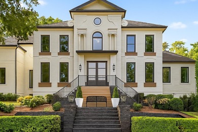 Lake Home For Sale in Chattanooga, Tennessee