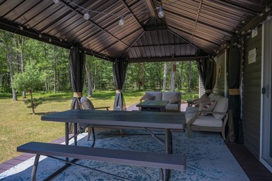 Enjoy this beautiful, wooded retreat and escape from the city - photo 5