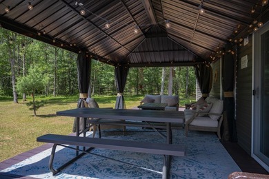 Enjoy this beautiful, wooded retreat and escape from the city - photo 6