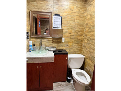 Prime Turnkey Restaurant Opportunity, Rare chance to own a - photo 9