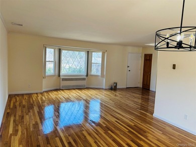 Split Level Home On Almost a Half Acre Corner Lot. Super Quiet - photo 5