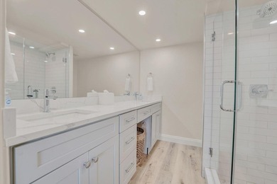 Experience the perfect blend of comfort, style, and convenience - photo 19