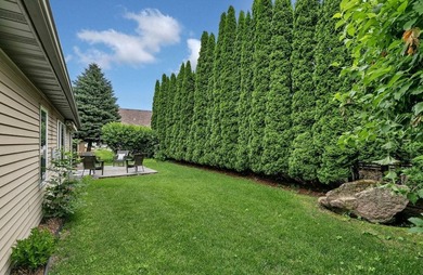 Welcome to 1004 Oak Pond Drive in Sartell-a beautifully - photo 19