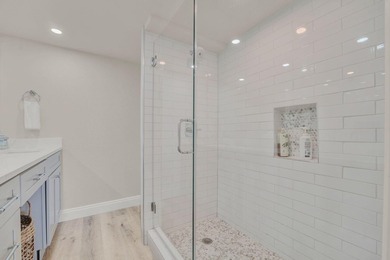 Experience the perfect blend of comfort, style, and convenience - photo 20