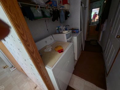 3 bedrooms, 2 bather, natural fireplace, ALL APPLIANCES stay - photo 31