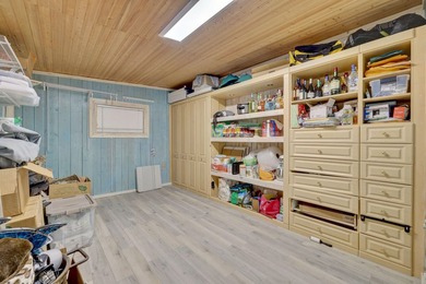 Beautiful upgraded pool home on South Hutchinson Island in - photo 31