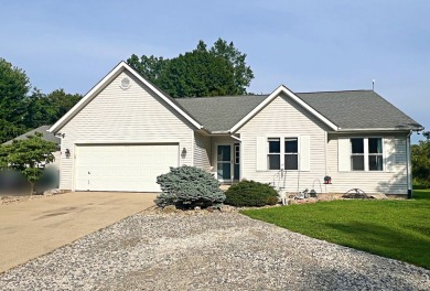 Lake Home Sale Pending in Bloomfield, Indiana