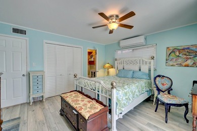 Beautiful upgraded pool home on South Hutchinson Island in - photo 42
