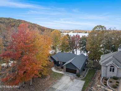 Lake Home For Sale in Crossville, Tennessee
