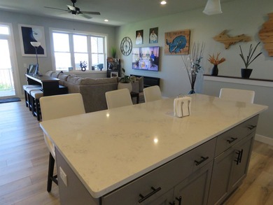 Beautiful, immaculate, and ready to move in Ranch on Fox Lake - photo 2