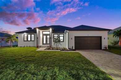 Rotonda West Lakes and Canals Home For Sale in Rotonda West Florida