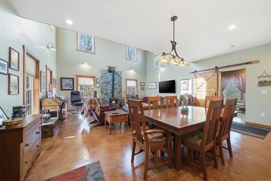 Private 19.5+/- Acre Lake Hudson Estate | Waterfront | Cove - photo 9