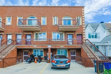 This stunning condo apartment features a formal layout with 3 - photo 1