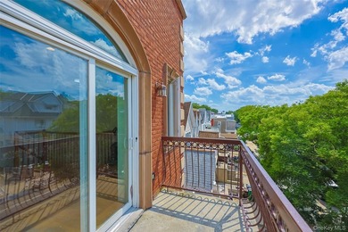 This stunning condo apartment features a formal layout with 3 - photo 8