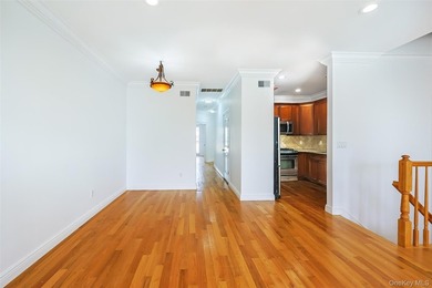 This stunning condo apartment features a formal layout with 3 - photo 10