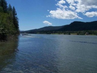 Pend Oreille River Acreage For Sale in Ione Washington