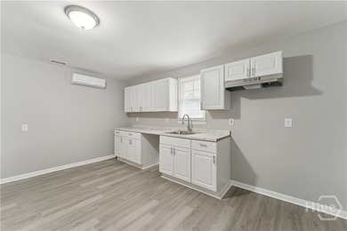 Unique opportunity to acquire newly renovated 6 unit building - photo 4