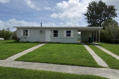 Port Charlotte Waterway Area Home For Sale in Port Charlotte Florida