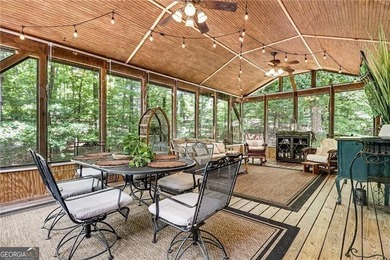 Beautiful Lake Home w/Single Slip Covered Dock with Boat Lift & - photo 17