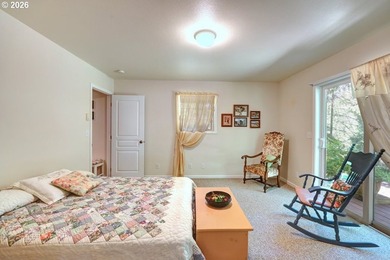 Secluded yet close to the Beach! Bright, light and airy two - photo 20