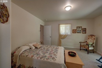 Secluded yet close to the Beach! Bright, light and airy two - photo 21