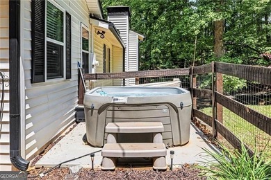 Beautiful Lake Home w/Single Slip Covered Dock with Boat Lift & - photo 22