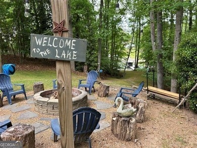 Beautiful Lake Home w/Single Slip Covered Dock with Boat Lift & - photo 24