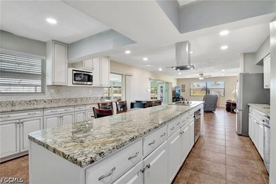 Great Value with an AMAZING view in a Great Location! Direct - photo 9