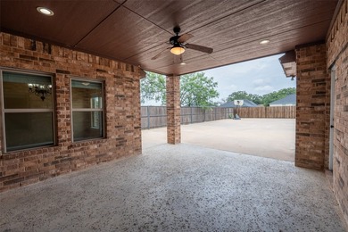 Welcome home to this charming retreat tucked into an established - photo 29