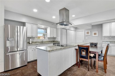 Great Value with an AMAZING view in a Great Location! Direct - photo 10