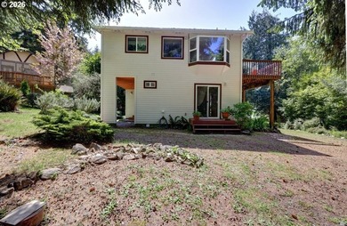 Secluded yet close to the Beach! Bright, light and airy two - photo 39