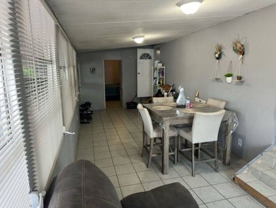 Renovated Home that is Refreshingly Cozy! Come Enjoy a - photo 4