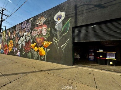 FANTASTIC LOCATION!!! One block east of CA 110 fwy, just blocks - photo 6