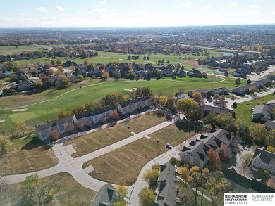 Rare opportunity in established NW area. 58 Villa/Condos style - photo 24