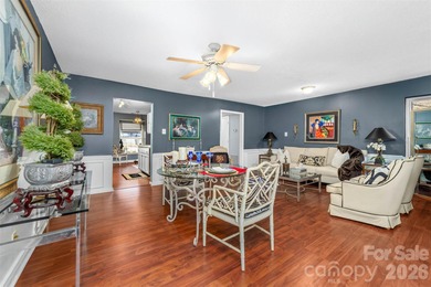 (private lake, pond, coastal) Townhome/Townhouse Active Under Contract in Charlotte North Carolina