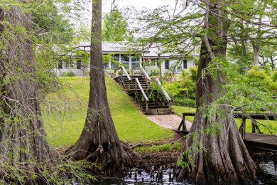 Lake Bruin Home For Sale in Saint Joseph Louisiana