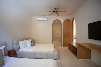 Casa VIda Listing Discript

Casa Vida | 6-Bedroom Luxury - photo 1