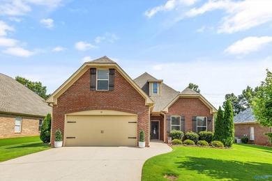 Nestled in Huntsville's resort-style Lake Forest community, this - photo 1