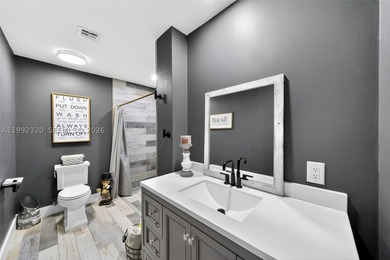 Located in the highly sought-after community of The Crossings - photo 18