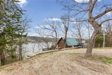 **Lakeside Retreat at 61 N Lakeview Road** Experience the - photo 20