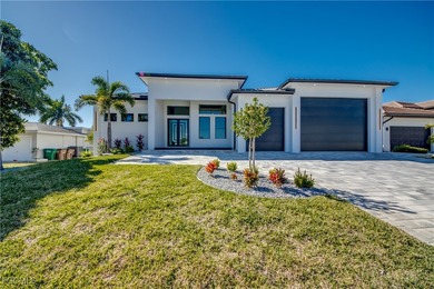 Cape Coral Lakes Area Home For Sale in Cape Coral Florida