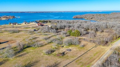 Lake Lot For Sale in Streetman, Texas