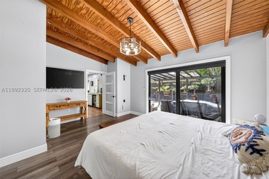 Located in the highly sought-after community of The Crossings - photo 32