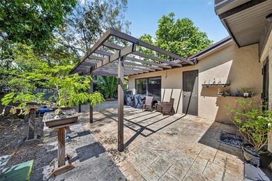 Located in the highly sought-after community of The Crossings - photo 39