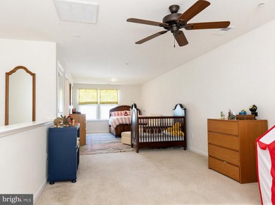 Gorgeous Leyland Park Rambler w/loft is move-in ready for you! - photo 41