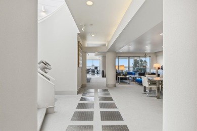 Architect-owned dual-level penthouse offers a serene retreat - photo 8
