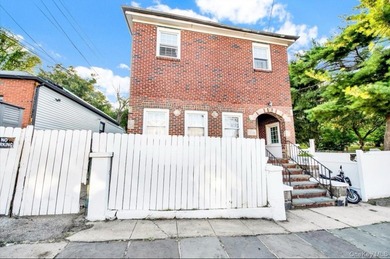 Hudson River Townhome/Townhouse For Sale in Yonkers New York