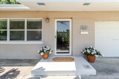 Imagine coming home to a bright, open space where entertaining - photo 3
