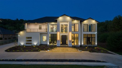 Architecturally striking modern contemporary estate situated on - photo 1